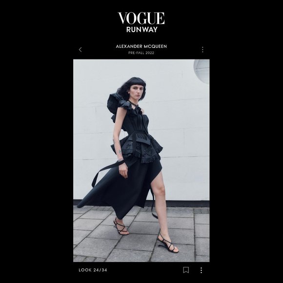 Alexander McQueen Dresses & Skirts - $10,400 NWT Alexander McQueen Beaded Sculptural Corset Peplum Runway Top